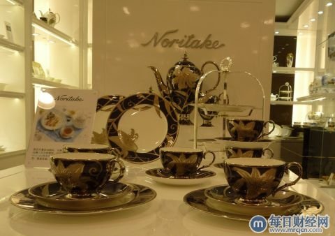 Noritake在上海东方商厦开店