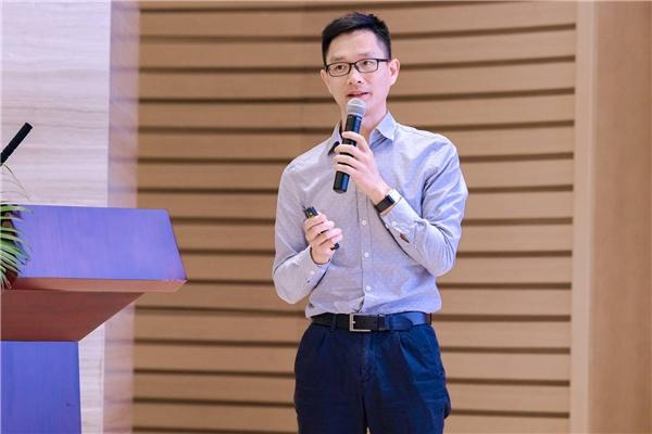 广州小鹰科技有限公司创始人陈杰峰先生