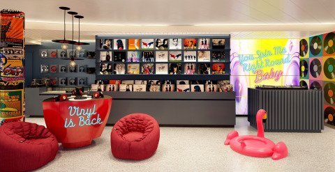 Virgin Voyages以精心打造的音乐形象、海上唱片店和卡拉OK室呈献视听盛宴