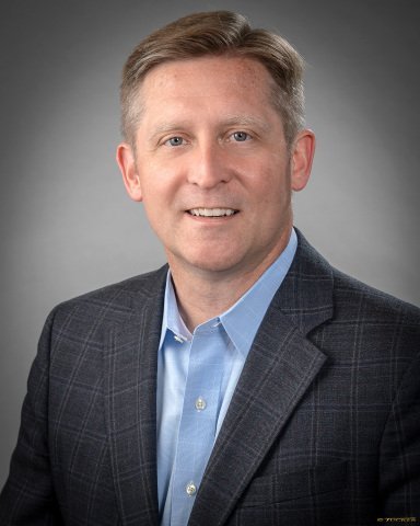 伊顿任命Scott Adams为eMobility业务总裁