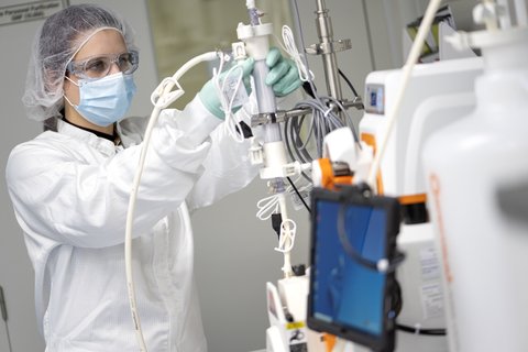 Kaneka Eurogentec宣布一批次成功量产25克mRNA